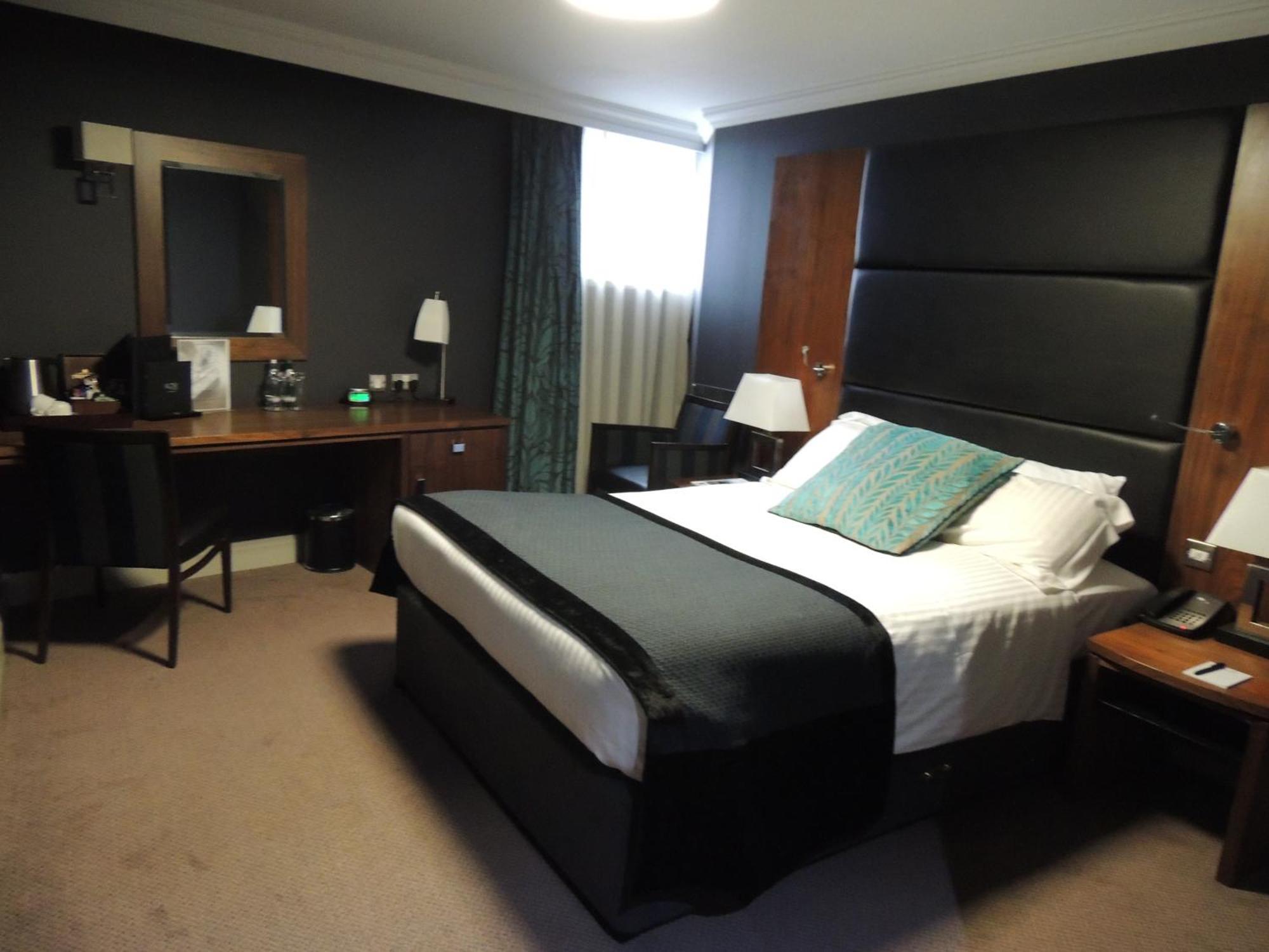 Rox Hotel Aberdeen By Compass Hospitality Exterior photo