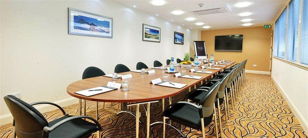 Rox Hotel Aberdeen By Compass Hospitality Exterior photo