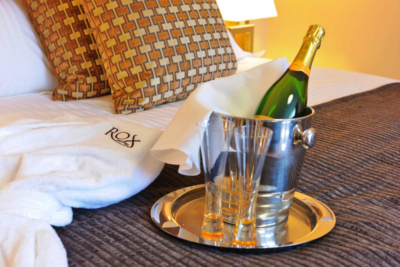 Rox Hotel Aberdeen By Compass Hospitality Exterior photo